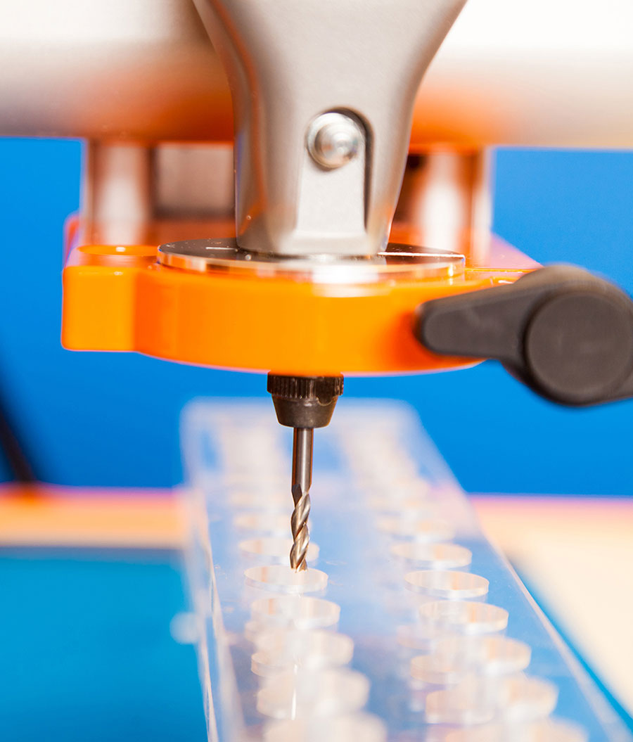 BobCAD-CAM Nesting is an easy to use CAD-CAM programming software is a complete design and CNC programming solution for artistic woodworking, engraving, production shape nesting, sign making, and much more.