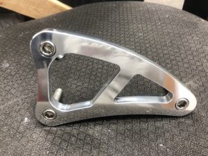 Alternator mounting bracket